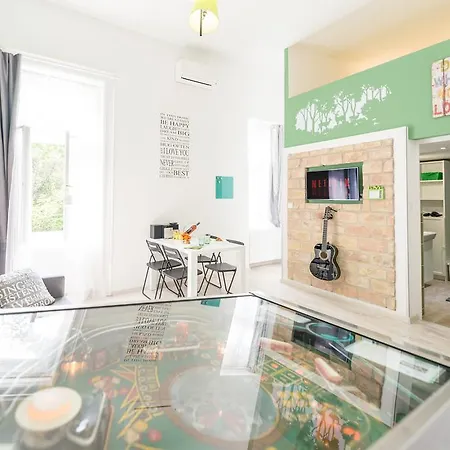 Happy Fox * Budapeşte